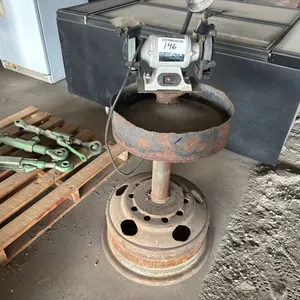 Delta ShopMaster 6" bench grinder on pedestal