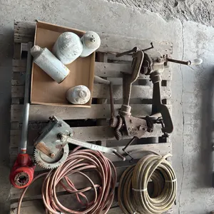 Ridgid pipe threader, air hoses & Pexto gear drives
