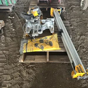 DeWalt DW71 10" double bevel sliding compound miter saw w/ folding stand