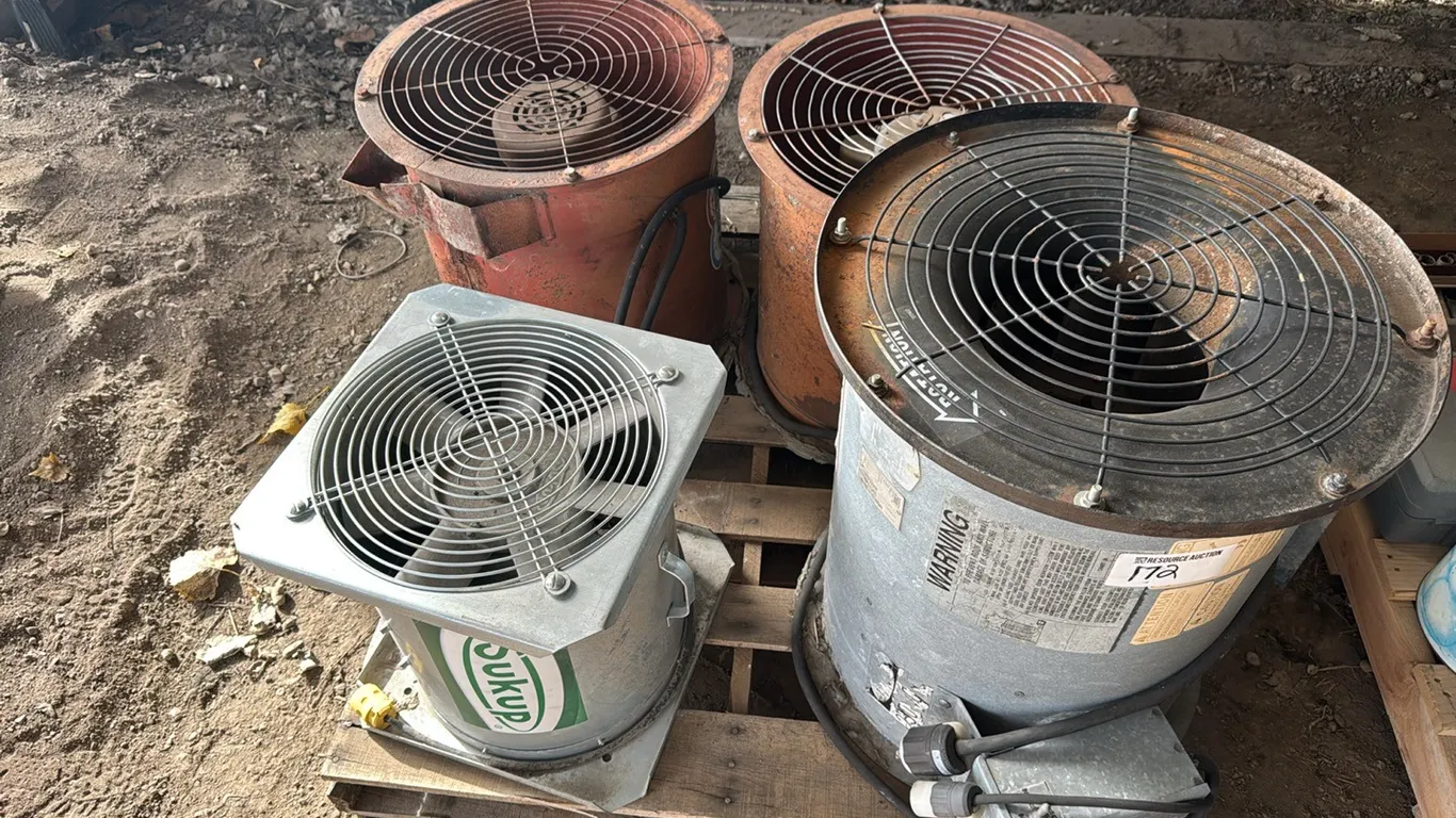 Caldwell 18" 5hp single phase bin fan w/ Sukup 12" single phase bin fan & 2) Coop 18" bin fans
