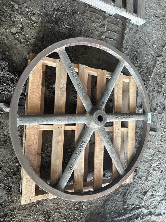 Chicago Mach' Y Co 52.5" diameter link-belt wheel