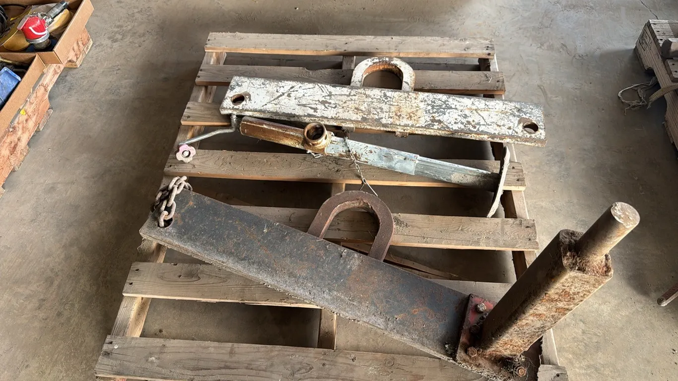 2) Shopbuilt safety pull hitches & jack