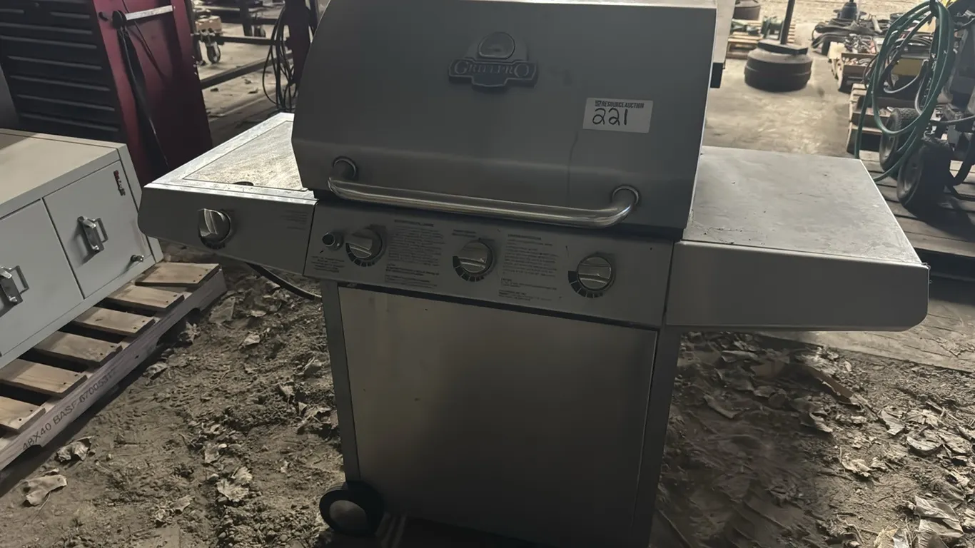 GrillPro LP grill