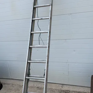 Reynolds 18ft Aluminum Extension Ladder