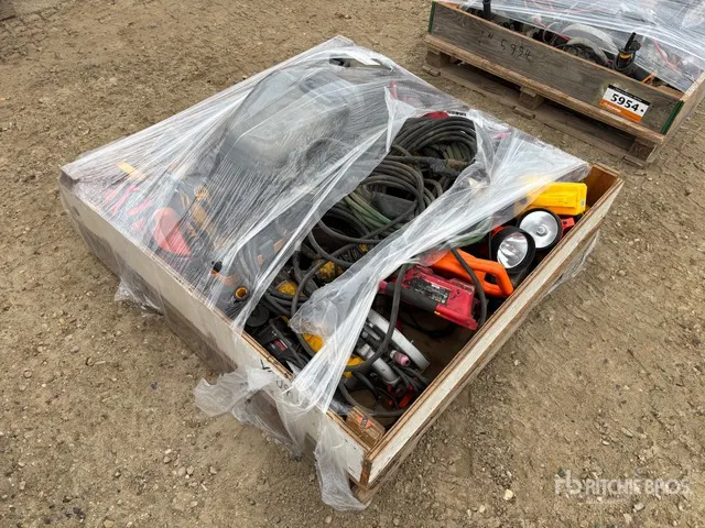 Quantity of Quantity of Assorted Power Tools