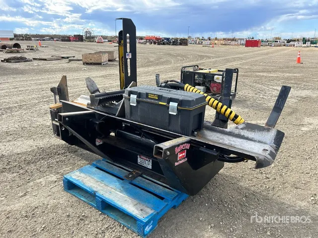 2021 Halverson 150 91 in Skid Steer Firewood Processor