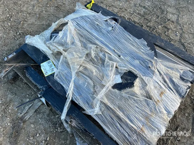 Daequip HE250 HE250STMPBOS Belly Pan