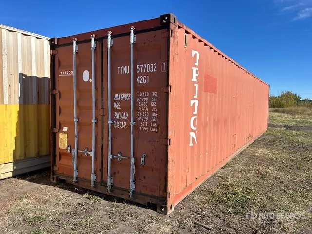 2004 40 ft Standard Storage Container
