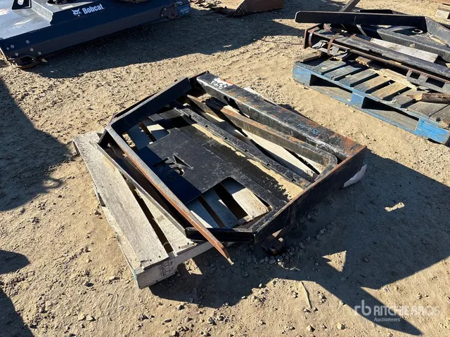 42 in Pallet Fork Attachment (Unused)
