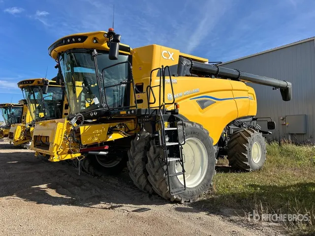 2025 New Holland CX8.80 Combine Harvester