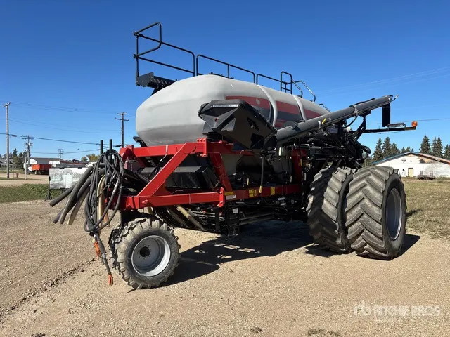 2020 Case IH 3445 435 bu Tow-Behind Air Cart
