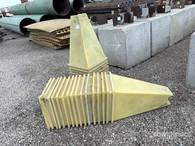 Quantity of Pipe Stand