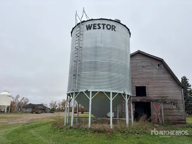 Westor 1805 +/- 4900 bu 5 Ring Hopper Grain Bin