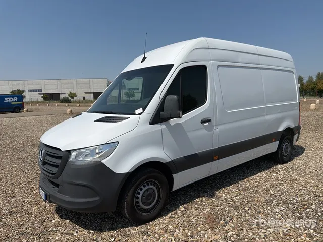 2021 Mercedes-Benz Sprinter 311CDI Cargo Van