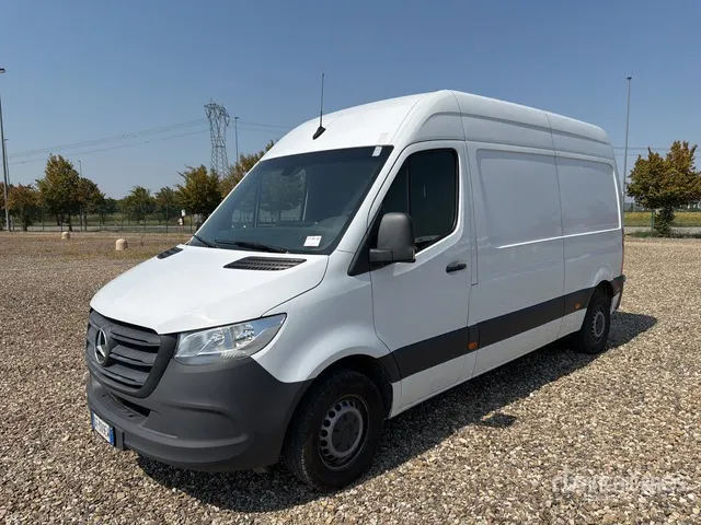 2021 Mercedes-Benz Sprinter 311CDI Cargo Van