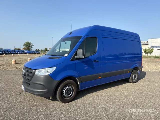 2024 Mercedes-Benz Sprinter 311CDI Cargo Van