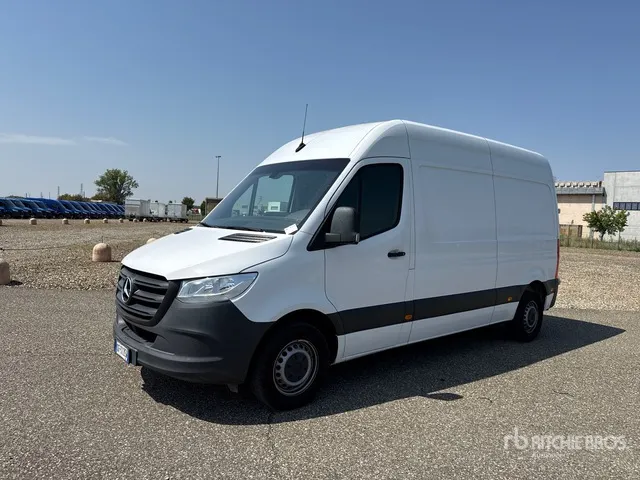 2021 Mercedes-Benz Sprinter 311CDI Cargo Van