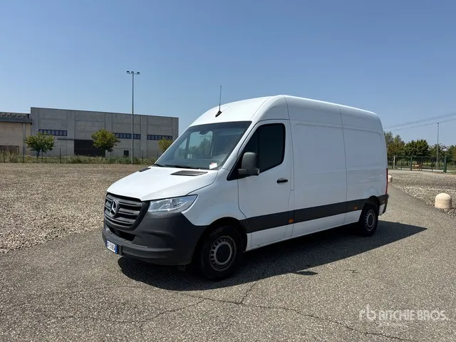 2021 Mercedes-Benz Sprinter 311CDI Cargo Van