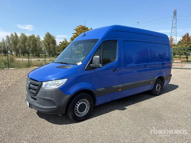 2024 Mercedes-Benz Sprinter 311CDI Cargo Van