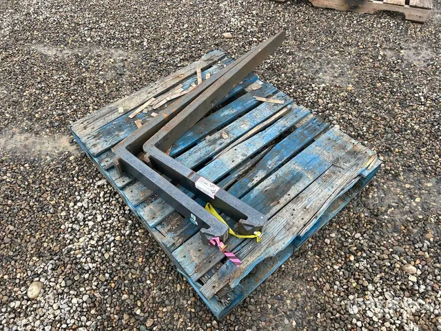 Quantity of (2) Bobcat 7353061-L65 48 in Lift Truck Forks