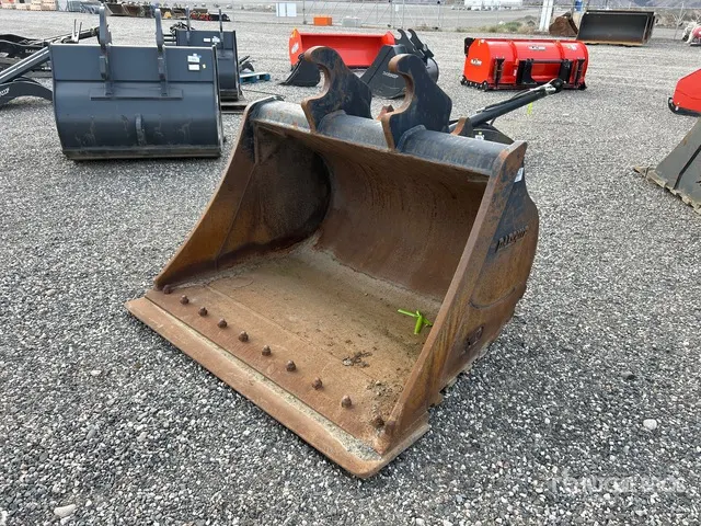 Daequip 60 in Cleanup Excavator Bucket