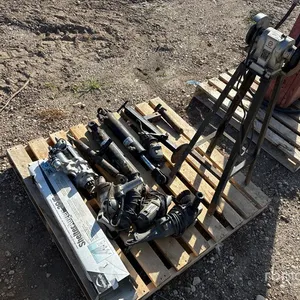 Quantity of Assorted Shop Tools