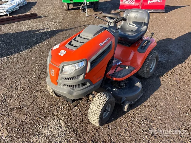 2011 Husqvarna YTH2042 4x2 Ride-On Lawn Mower