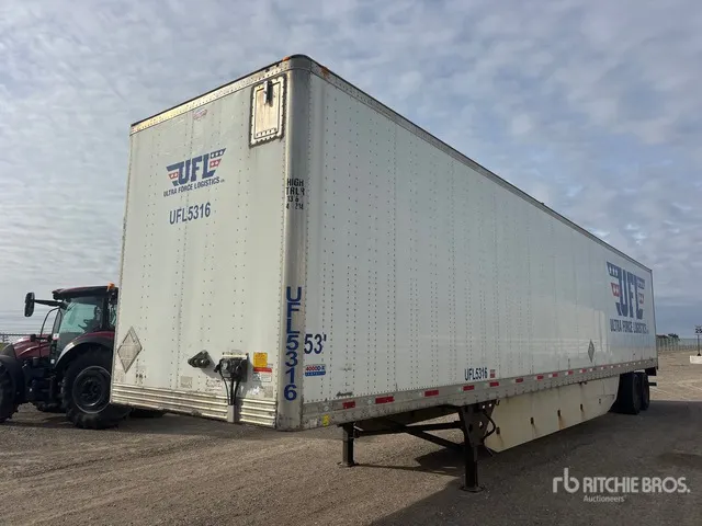 2014 Utility VS2DX 53 ft x 102 in T/A Van Trailer