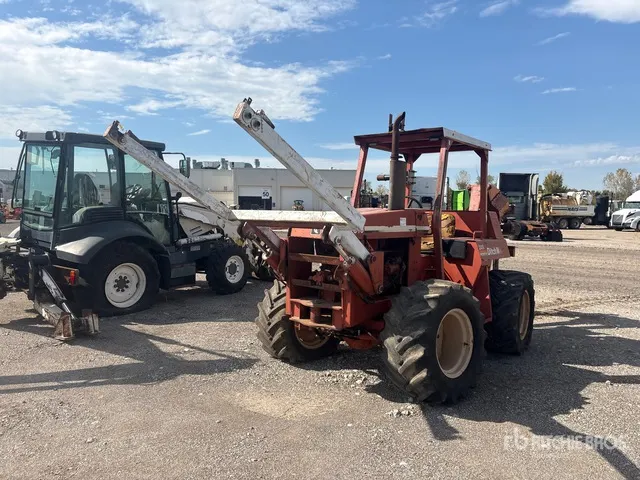 Ditch Witch 7610 4x4 Cable Plow