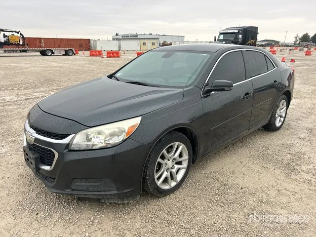 2015 Chevrolet Malibu LT LT Automobile