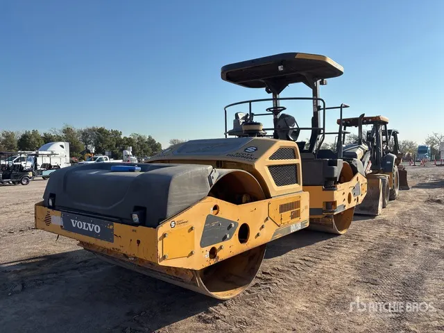 2016 Volvo DD120B Double Drum Roller