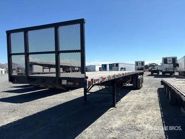 2005 Clark 42 ft T/A Flatbed Trailer