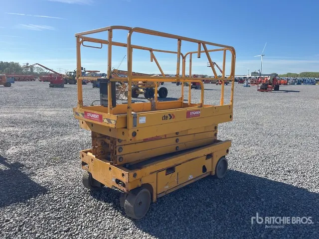 2017 Haulotte COMPACT 10 Electric Scissor Lift