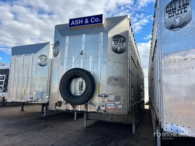 2017 Merritt 51 ft T/A Livestock Trailer