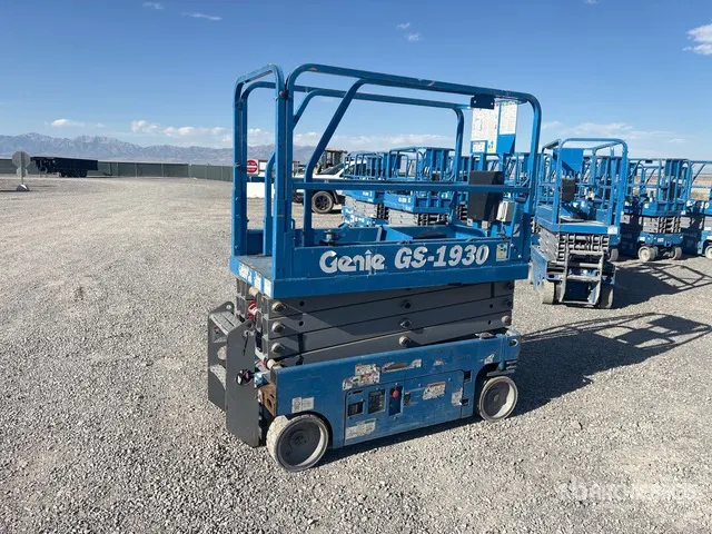 Genie GS1930 Electric Scissor Lift
