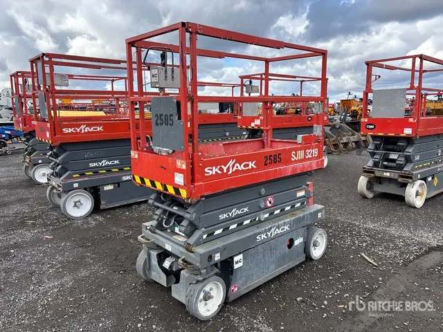 2017 Skyjack SJIII3219 Electric Scissor Lift