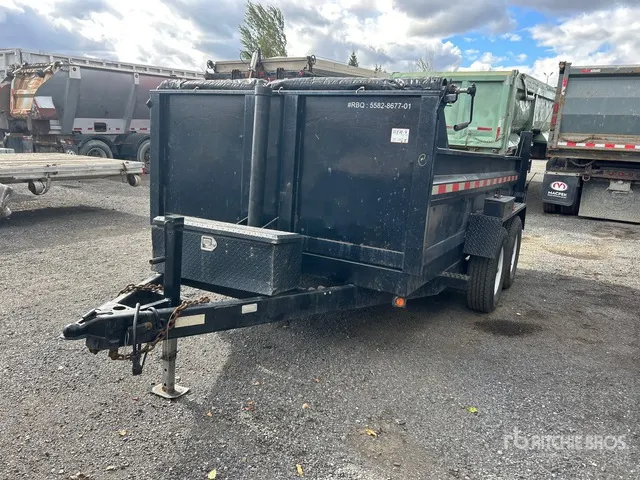 2010 12 ft T/A Dump Utility Trailer