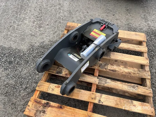 Daequip HE120 Quick Coupler