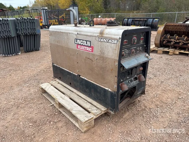 Lincoln Electric Vantage 400 Electric Welder