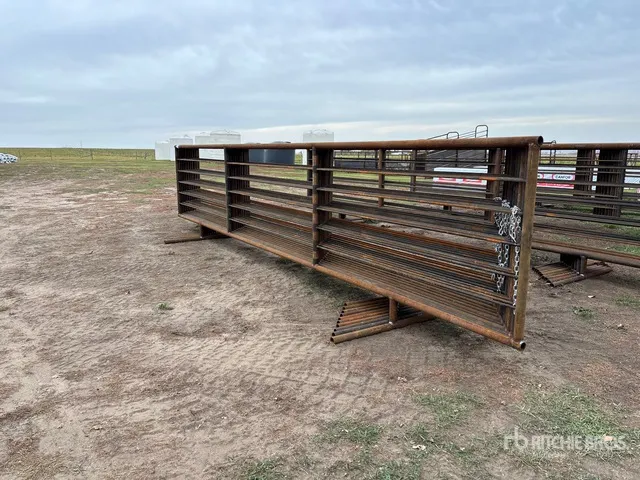 Quantity of (10) 24 ft x 5 ft 3 in Heavy Duty Livestock Panel (Unused)