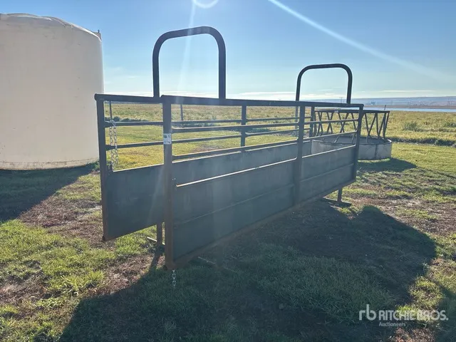 14 ft 4 in x 2 ft 8 in Cattle Alley (Unused)