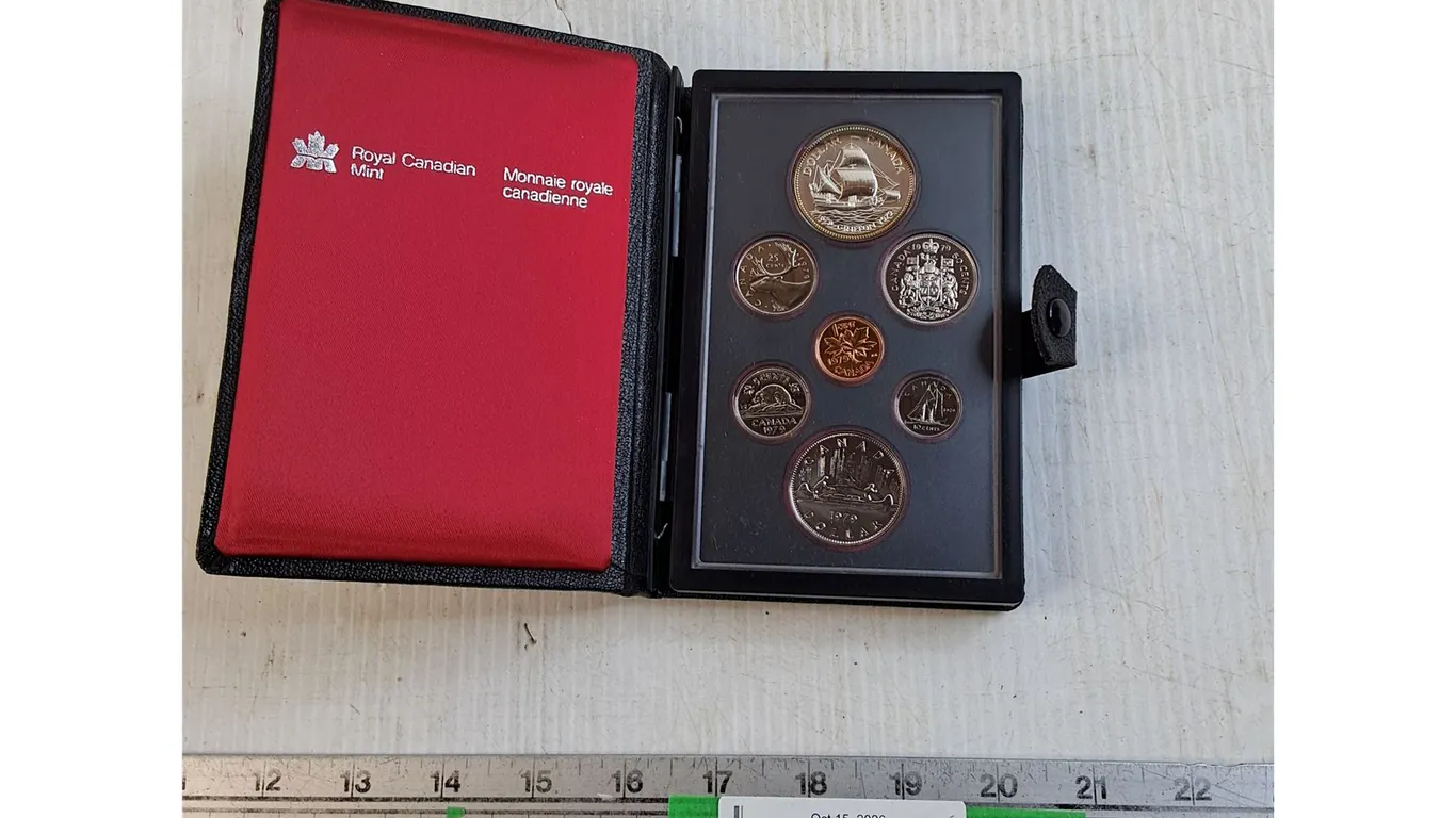 1979 Canadian Collector's Coins - Cannot Authenticate