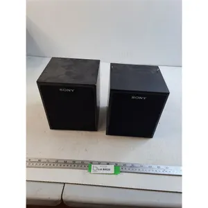(2) Sony SS-C11AV Speakers - 6.5x8.6.5" - Untested - As Is