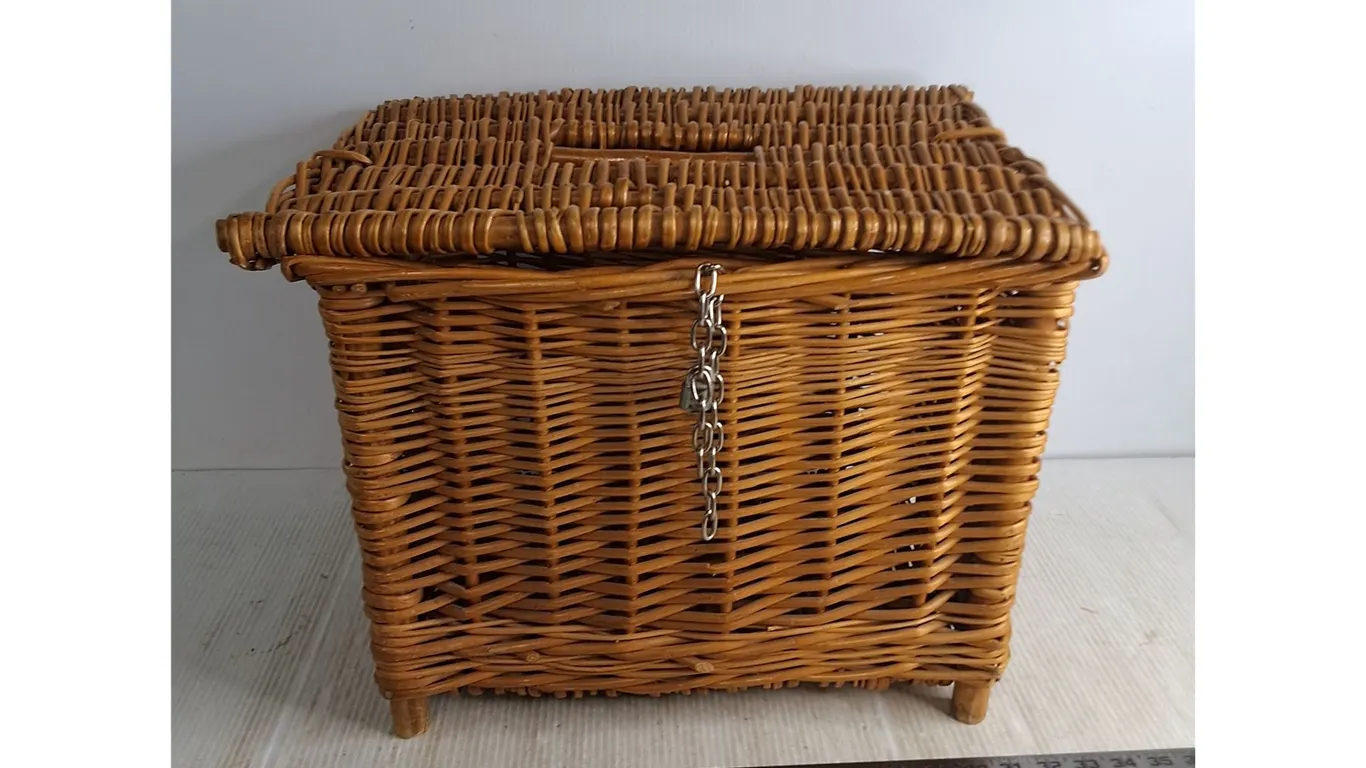 Wicker Hamper w/Chain & Lock - 17x13x15", Pickup Preferred