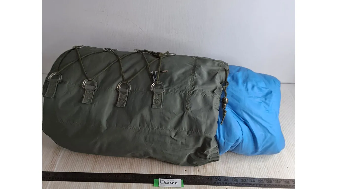 Adult Size Sleeping Bag w/Heavy Duty Storage Bag