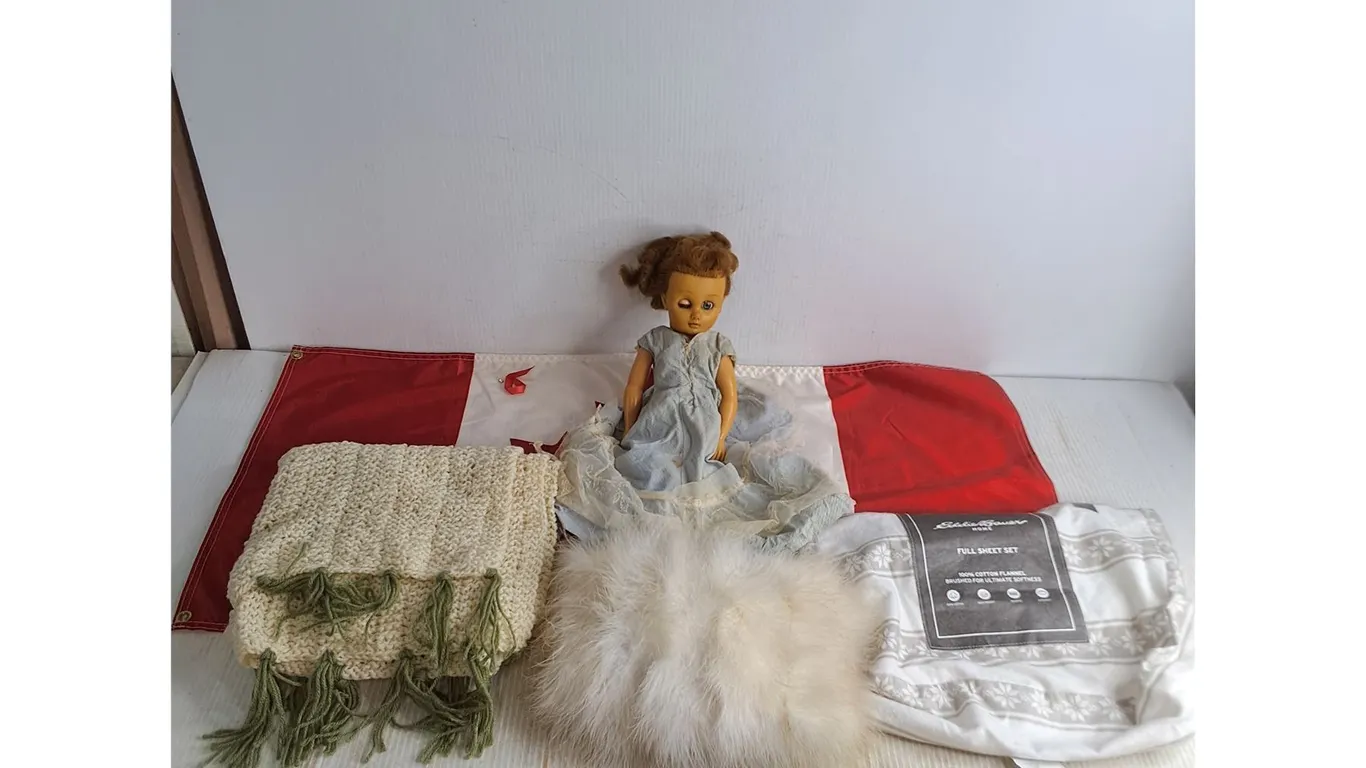 Canadian Flag, Throw Blanket, Furry Hand Warmer, Lazy Eye Doll, Misc.
