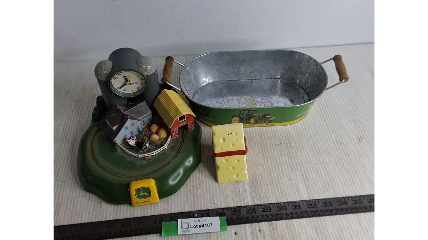 John Deere Mini Play Set Clock, Ice Bucket, Block of Cheese Salt Shaker