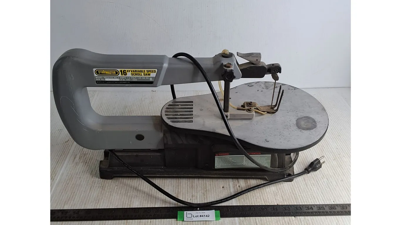 Trademaster 16" Scroll Saw - Tested - 23" Length, Pickup Only