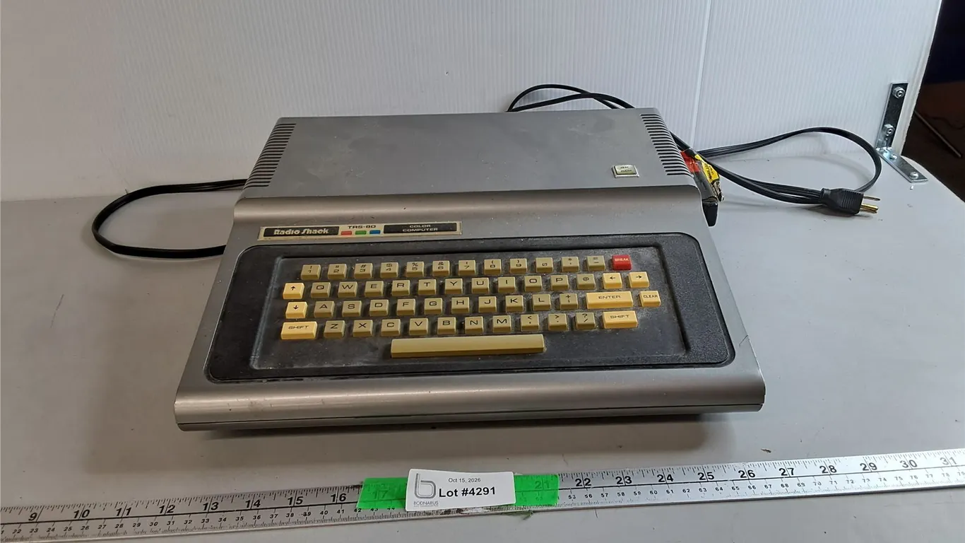 Radio Shack TRS-80 Color Computer- As Is, Pickup Pref'd