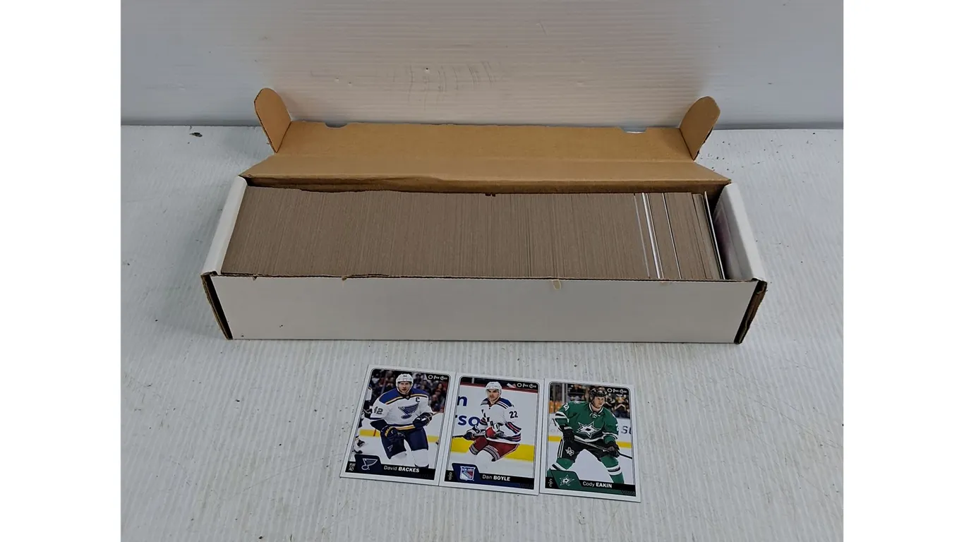 Hockey Card Collection - Cannot Authenticate